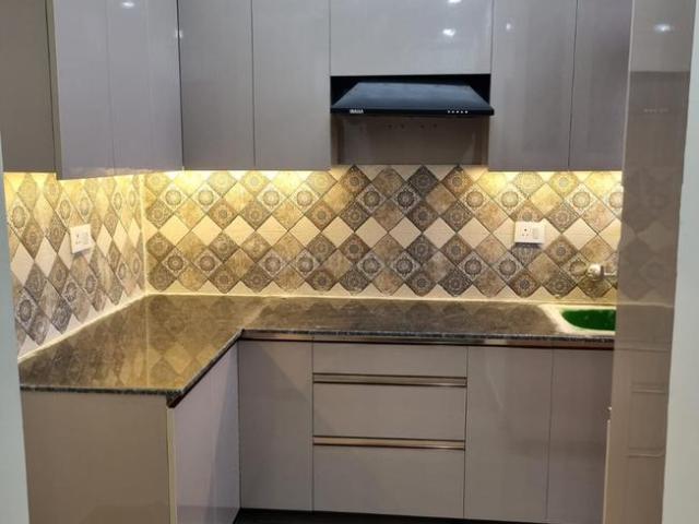 2 BHK Apartment in Sector 86 for rent Gurgaon. The reference number is 19304364