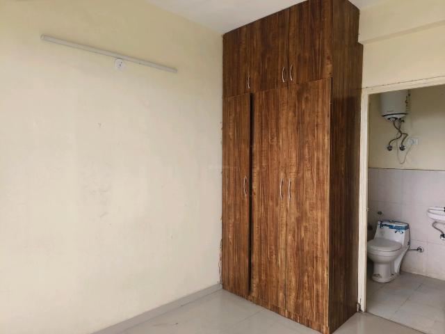2 BHK Apartment in Sector 86 for rent Gurgaon. The reference number is 20802555
