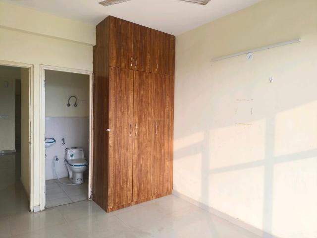 2 BHK Apartment in Sector 86 for rent Gurgaon. The reference number is 20802569