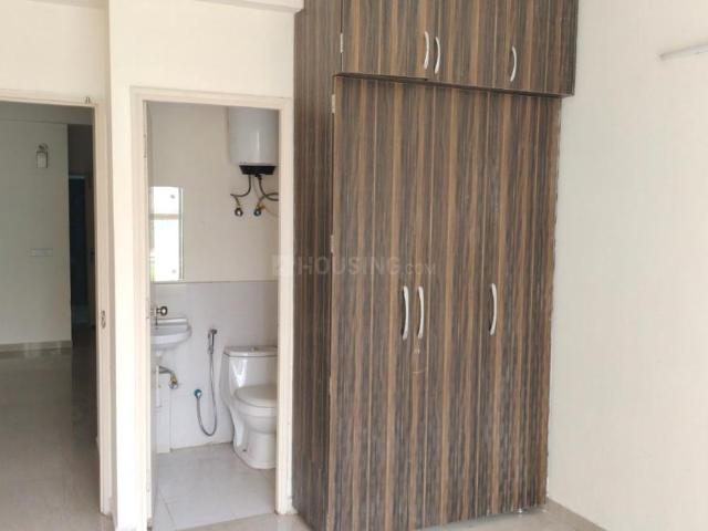 2 BHK Apartment in Sector 86 for rent Gurgaon. The reference number is 20823208