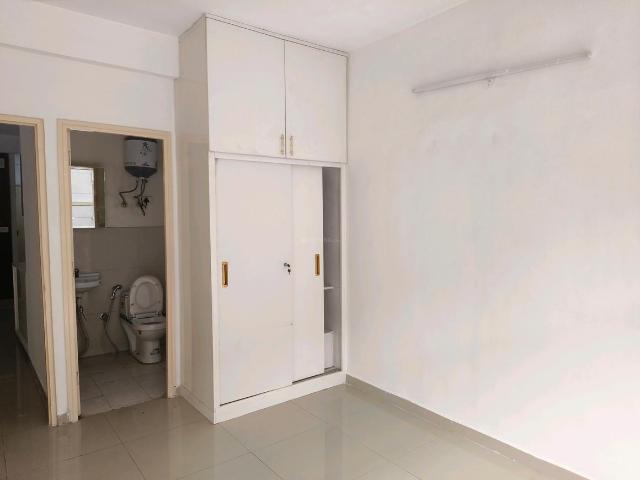 2 BHK Apartment in Sector 86 for rent Gurgaon. The reference number is 20903686