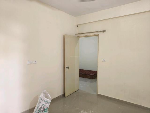 2 BHK Apartment in Sector 86 for rent Gurgaon. The reference number is 20987601