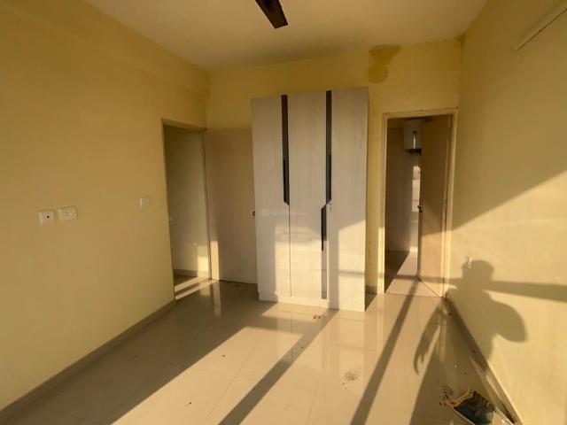 2 BHK Apartment in Sector 86 for rent Gurgaon. The reference number is 21185927