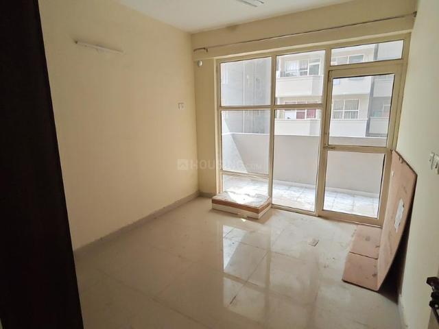 2 BHK Apartment in Sector 86 for rent Gurgaon. The reference number is 21270736