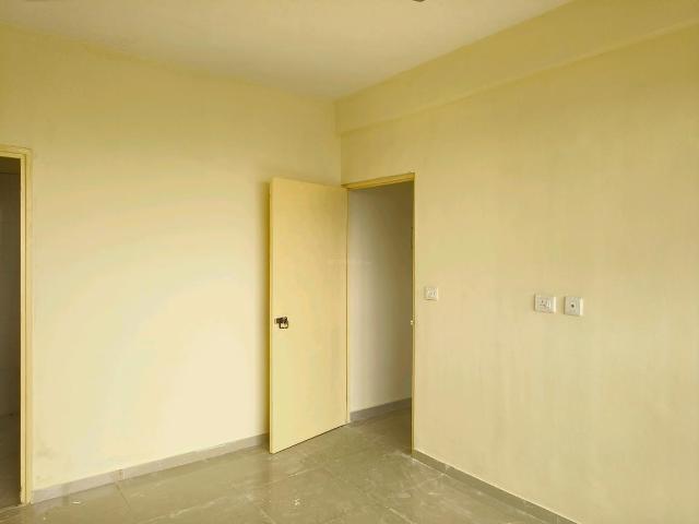 2 BHK Apartment in Sector 86 for resale Gurgaon. The reference number is 20401273