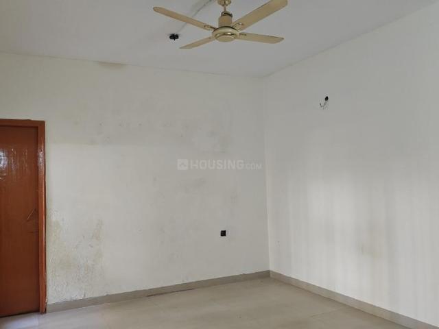 2 BHK Apartment in Sector 88 for rent Faridabad. The reference number is 19808889