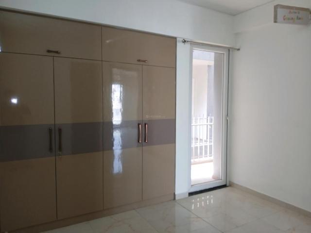2 BHK Apartment in Sector 89 for rent Gurgaon. The reference number is 19363035