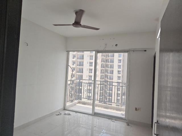 2 BHK Apartment in Sector 89 for rent Gurgaon. The reference number is 20780857