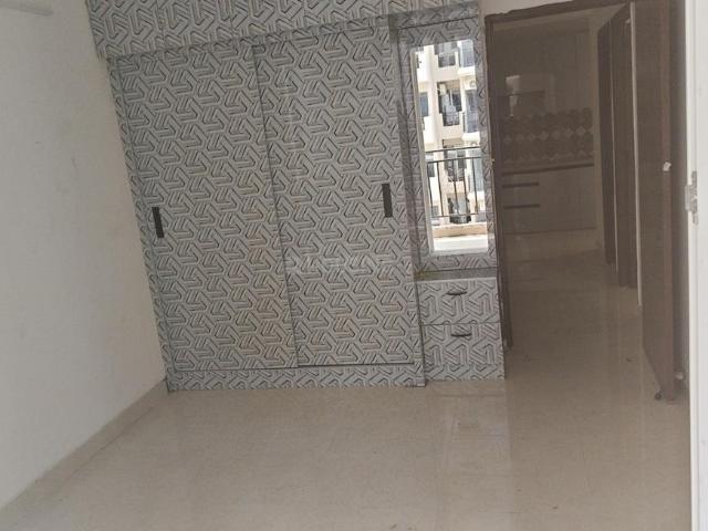2 BHK Apartment in Sector 89 for rent Gurgaon. The reference number is 20781170