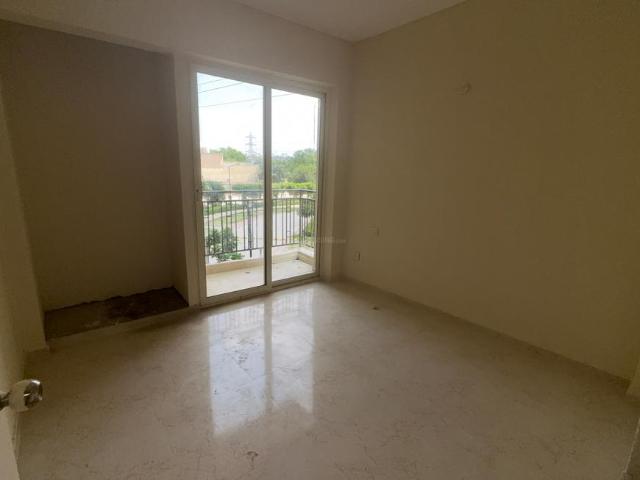 2 BHK Apartment in Sector 89 for rent Gurgaon. The reference number is 21109765