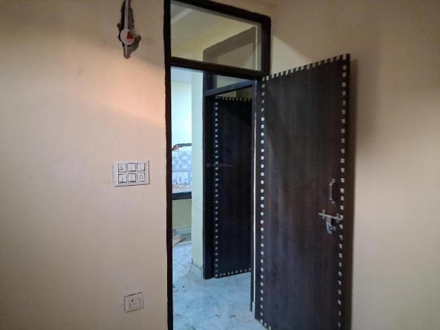 2 BHK Apartment in Sector 89 for resale Noida. The reference number is 19877066