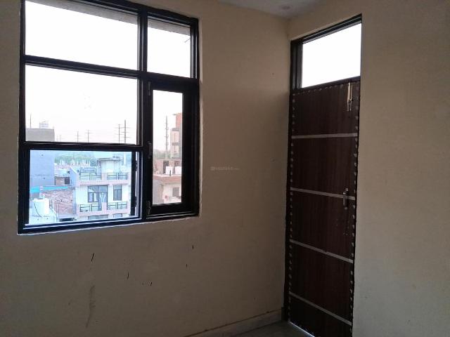 2 BHK Apartment in Sector 89 for resale Noida. The reference number is 19907786