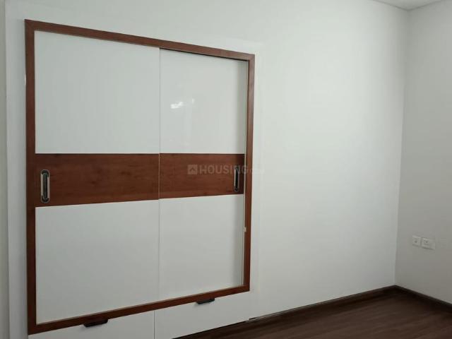 2 BHK Apartment in Sector 80 for rent Faridabad. The reference number is 18412438