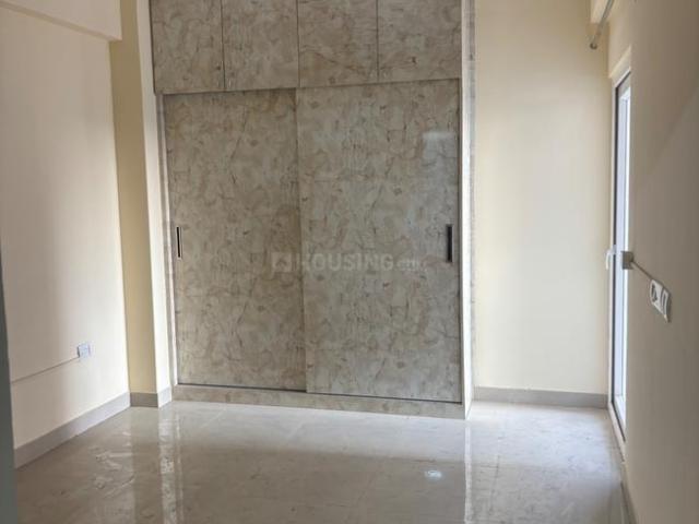 2 BHK Apartment in Sector 81 for rent Gurgaon. The reference number is 20443112