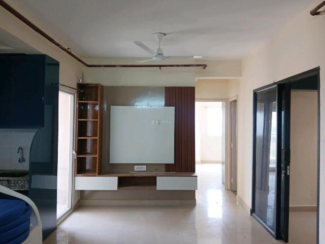 2 BHK Apartment in Sector 81 for rent Gurgaon. The reference number is 20506175