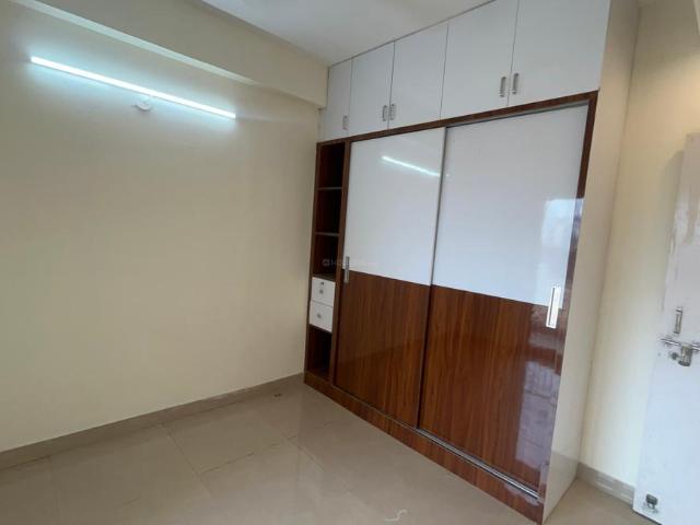2 BHK Apartment in Sector 81 for rent Gurgaon. The reference number is 20717416