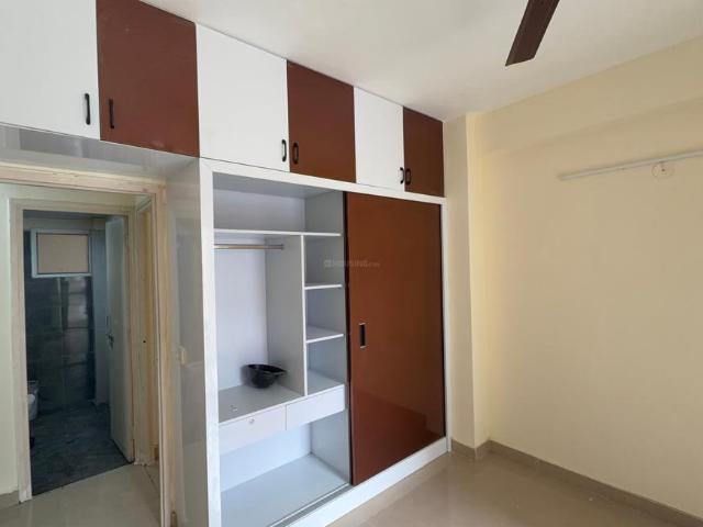 2 BHK Apartment in Sector 81 for rent Gurgaon. The reference number is 20730579