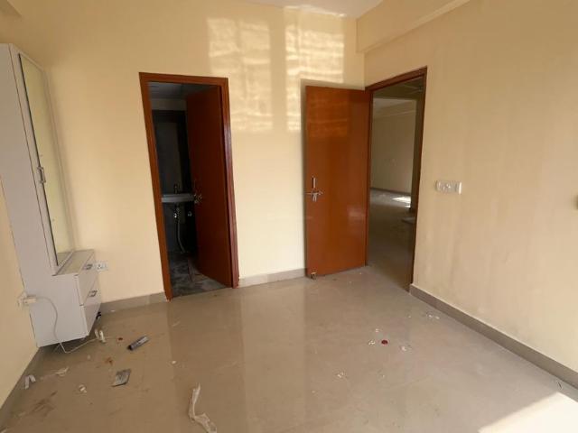 2 BHK Apartment in Sector 81 for rent Gurgaon. The reference number is 20950378