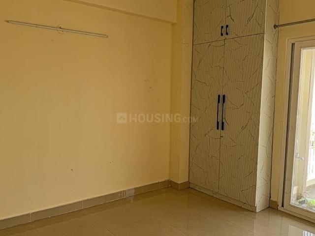 2 BHK Apartment in Sector 81 for rent Gurgaon. The reference number is 20078210