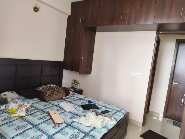 2 BHK Apartment in Sector 81 for rent Gurgaon. The reference number is 21105716