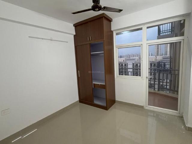 2 BHK Apartment in Sector 81 for rent Gurgaon. The reference number is 21205952