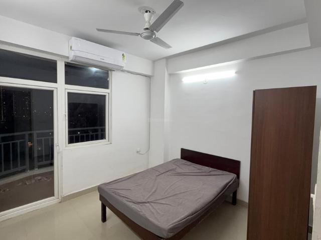 2 BHK Apartment in Sector 81 for rent Gurgaon. The reference number is 21206062