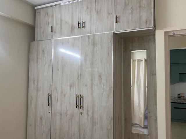 2 BHK Apartment in Sector 81 for rent Gurgaon. The reference number is 21298410