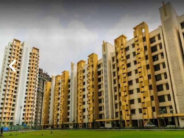 2 BHK Apartment in Sector 81 for resale Gurgaon. The reference number is 12358269