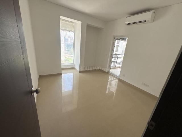 2 BHK Apartment in Sector 81 for resale Gurgaon. The reference number is 20367064