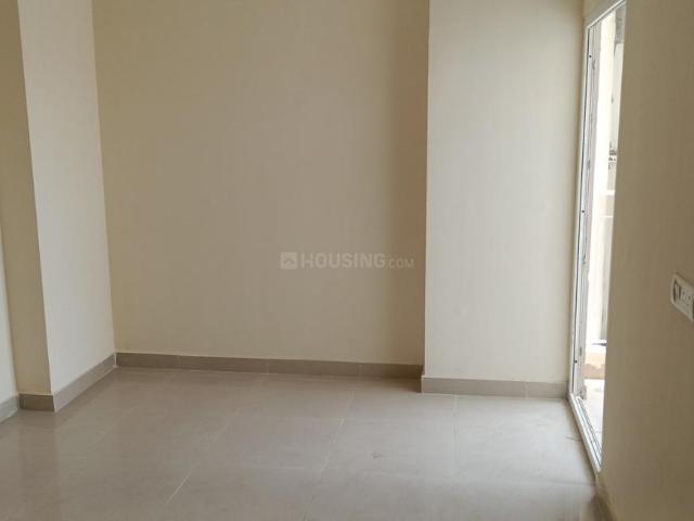 2 BHK Apartment in Sector 81 for resale Gurgaon. The reference number is 20452042
