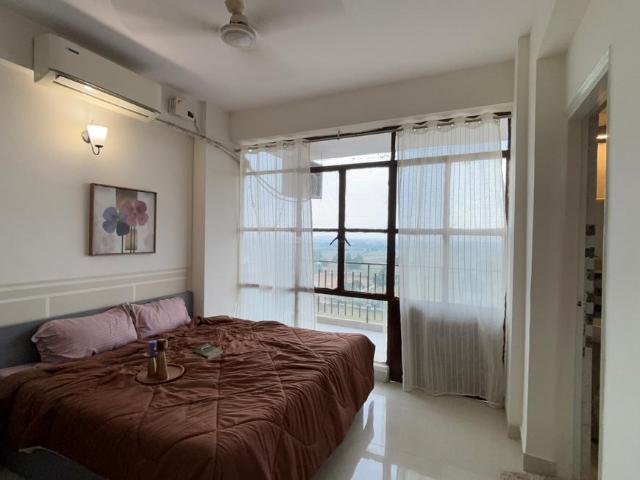 2 BHK Apartment in Sector 81 for resale Gurgaon. The reference number is 21191069