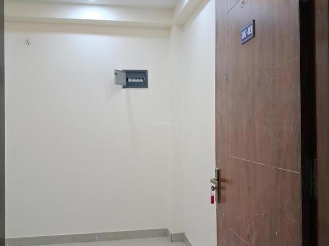2 BHK Apartment in Sector 81 for resale Noida. The reference number is 21211433