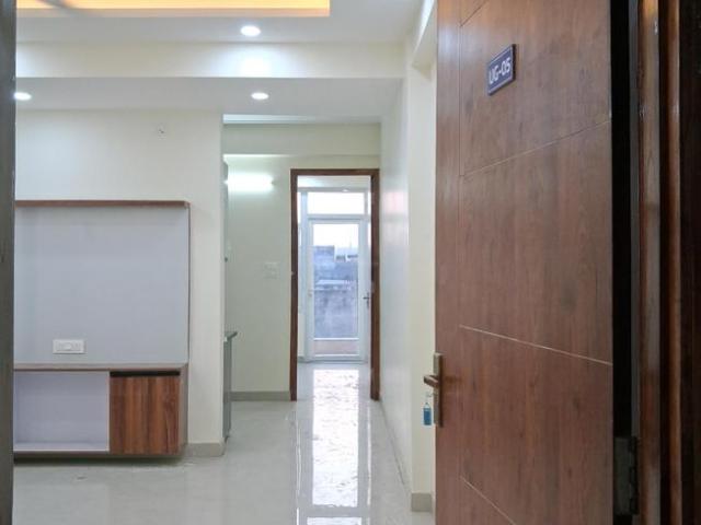 2 BHK Apartment in Sector 81 for resale Noida. The reference number is 21211472