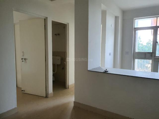 2 BHK Apartment in Sector 99A for resale Gurgaon. The reference number is 19104951