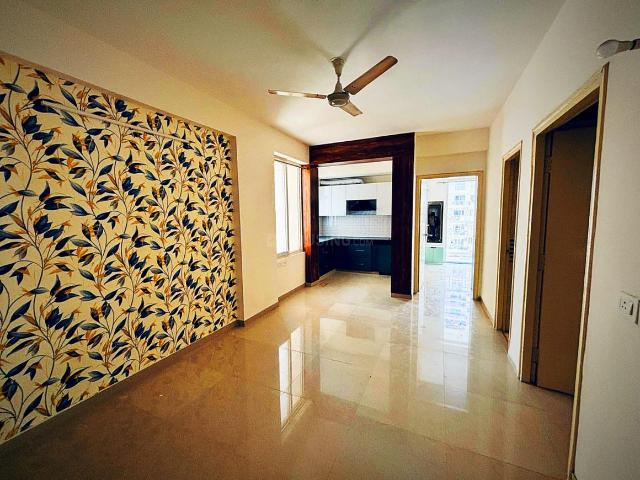 2 BHK Apartment in Sector 90 for rent Gurgaon. The reference number is 17490345