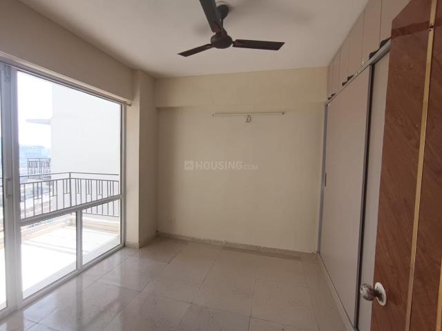 2 BHK Apartment in Sector 90 for rent Gurgaon. The reference number is 19617317