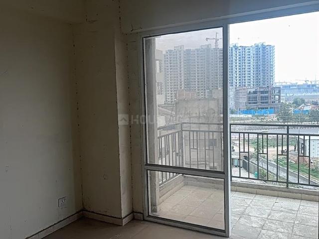 2 BHK Apartment in Sector 90 for rent Gurgaon. The reference number is 19755856