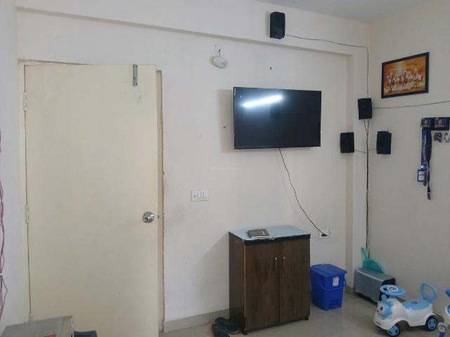 2 BHK Apartment in Sector 90 for rent Gurgaon. The reference number is 19853269