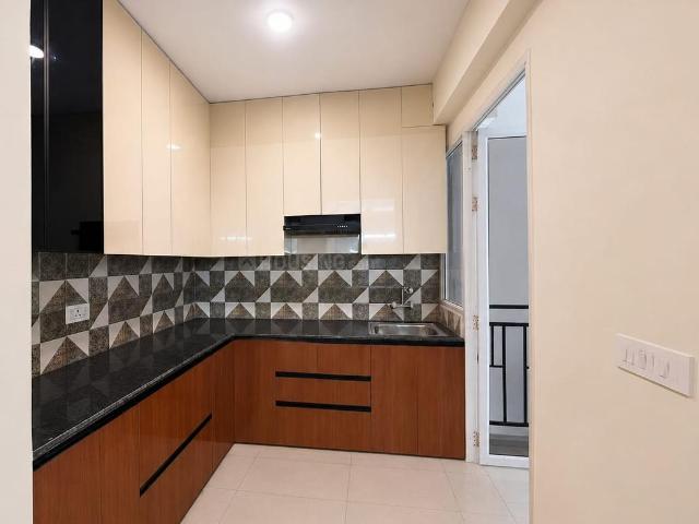 2 BHK Apartment in Sector 90 for rent Gurgaon. The reference number is 20596395