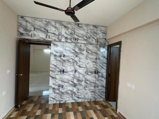2 BHK Apartment in Sector 90 for rent Gurgaon. The reference number is 20802252