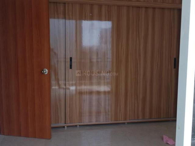 2 BHK Apartment in Sector 90 for rent Gurgaon. The reference number is 21015459