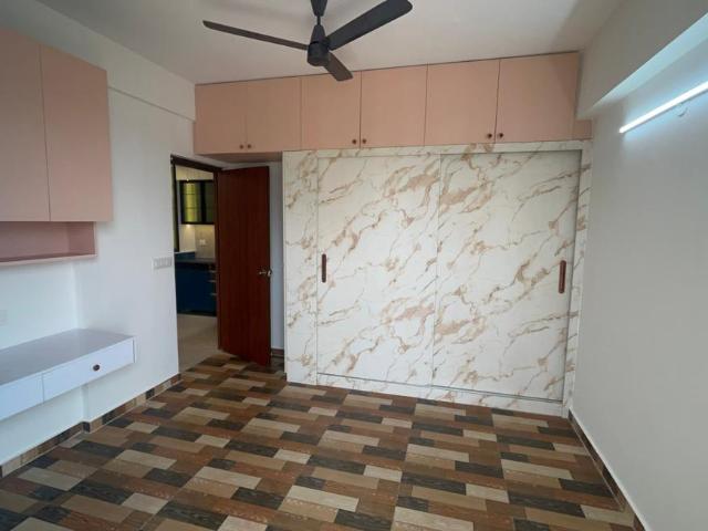 2 BHK Apartment in Sector 90 for rent Gurgaon. The reference number is 21163393