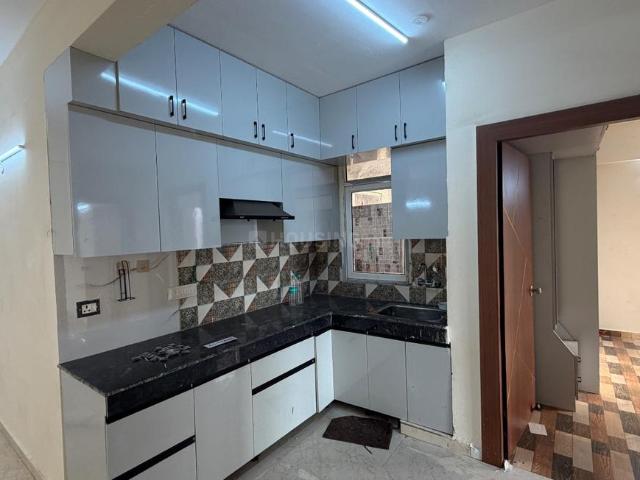 2 BHK Apartment in Sector 90 for rent Gurgaon. The reference number is 21218810
