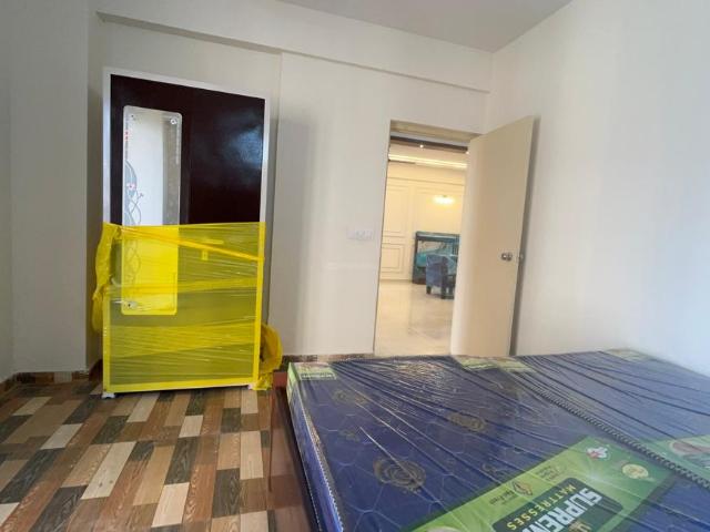 2 BHK Apartment in Sector 90 for rent Gurgaon. The reference number is 21379868