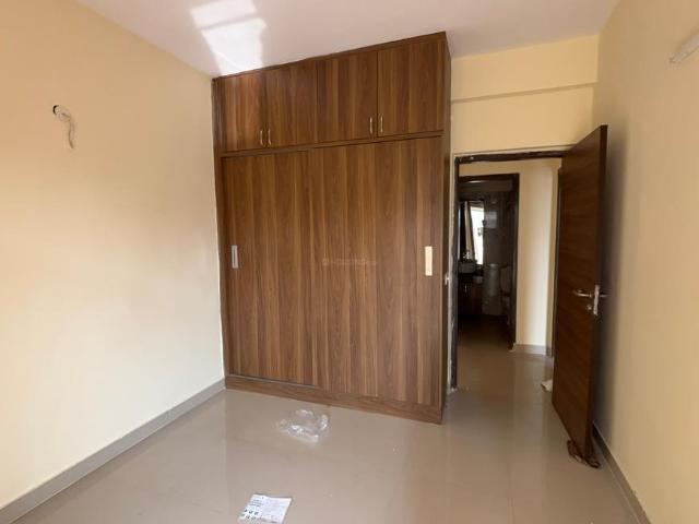2 BHK Apartment in Sector 92 for rent Gurgaon. The reference number is 21178229