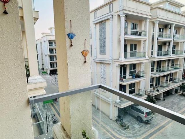 2 BHK Apartment in Sector 92 for rent Gurgaon. The reference number is 21343943
