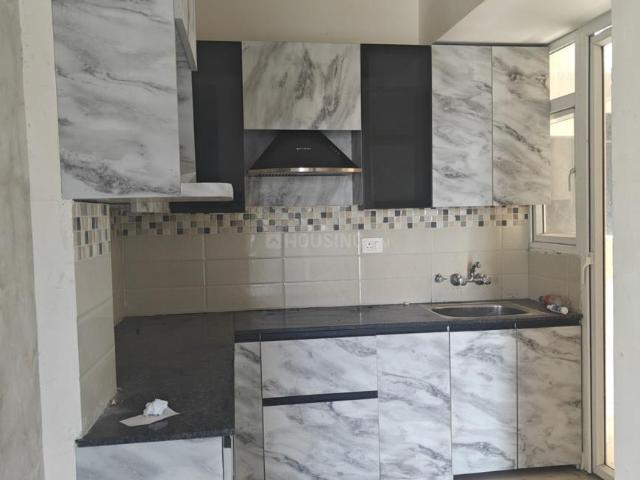 2 BHK Apartment in Sector 93 for rent Gurgaon. The reference number is 17254281
