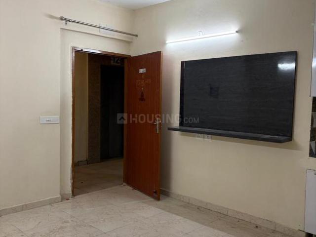 2 BHK Apartment in Sector 93 for rent Gurgaon. The reference number is 20491865