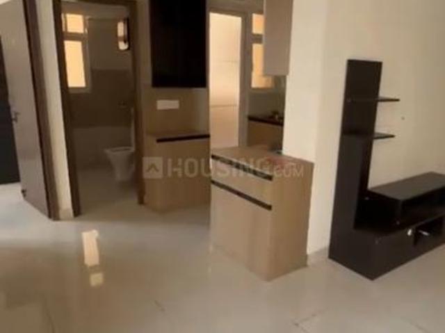 2 BHK Apartment in Sector 93 for rent Gurgaon. The reference number is 21211179