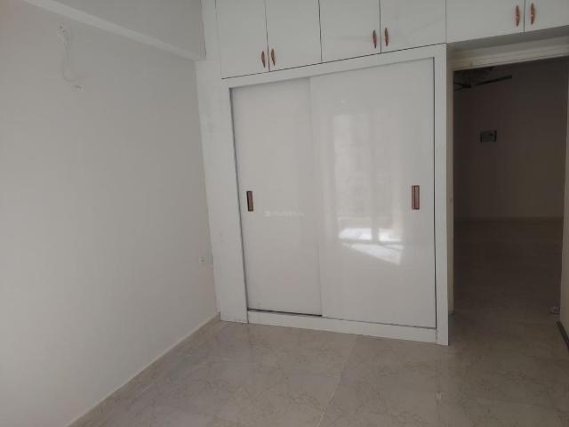 2 BHK Apartment in Sector 93 for rent Gurgaon. The reference number is 21223949